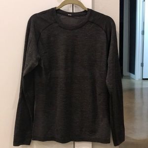 Lululemon Men’s Metal Vent Tech - long sleeve